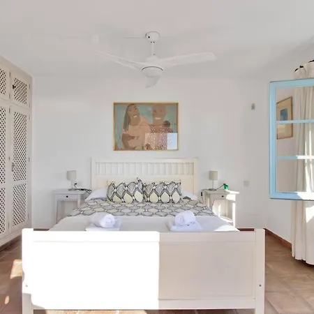 Διαμέρισμα Pintoresco Duplex Con Increible Vista Panoramica - La Heredia 23 *